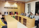 Pengadilan Agama Taliwang Ikuti Acara Zoom Pelantikan Panitera Pengganti PTA Mataram dan Pembinaan oleh YM. Ketua PTA Mataram...